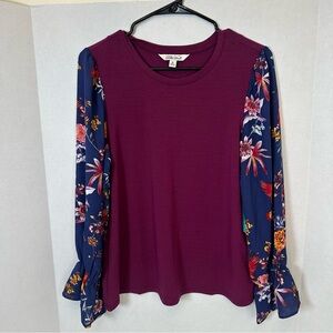 Pioneer Woman Top Women’s Medium Dual Fabric Flutter Cuff